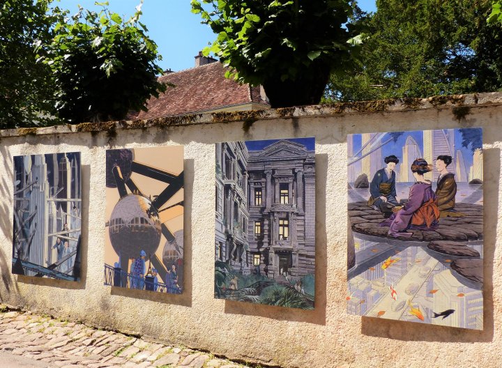 Les dessins de François Schuiten sur les murs de Semur-en-Auxois